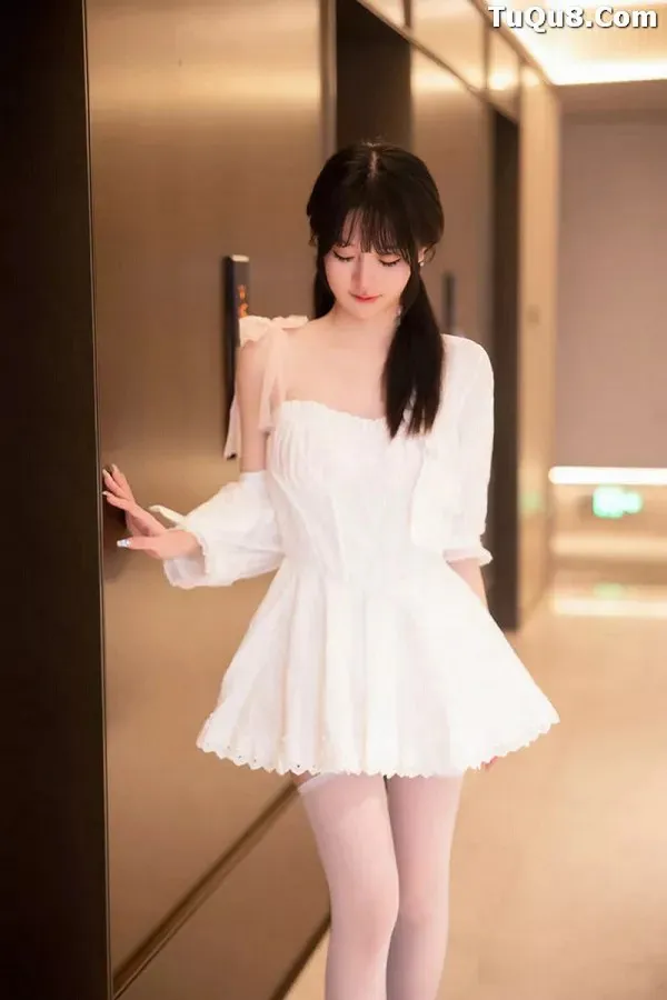 谢小蒽资料,谢小蒽套图,谢小蒽写真,谢小蒽下载