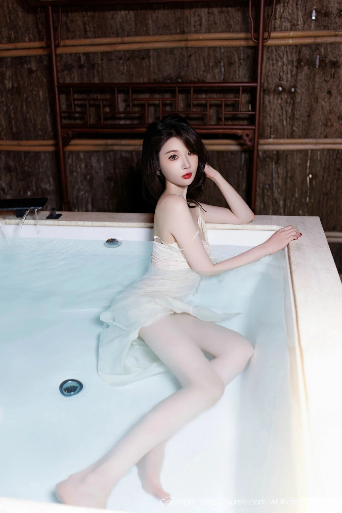 漂亮美女_梦心玥全集