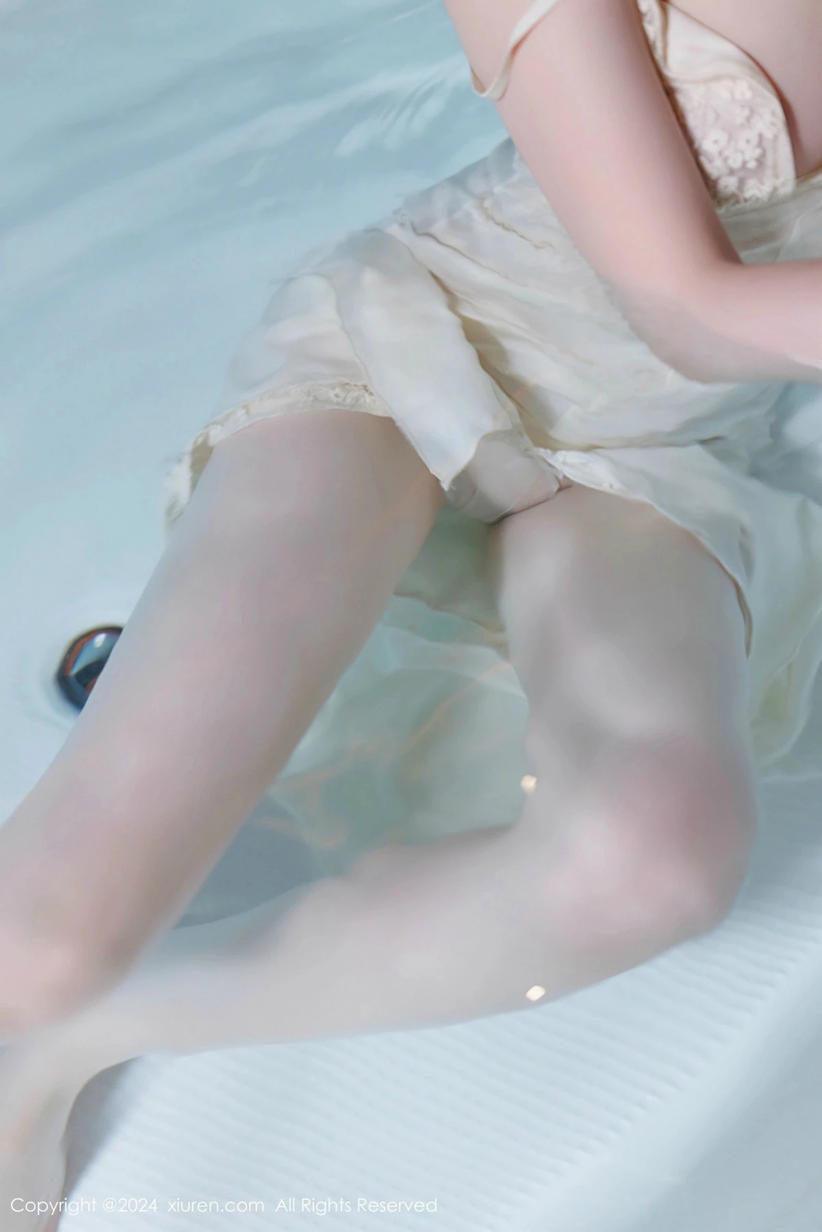 漂亮美女_梦心玥全集