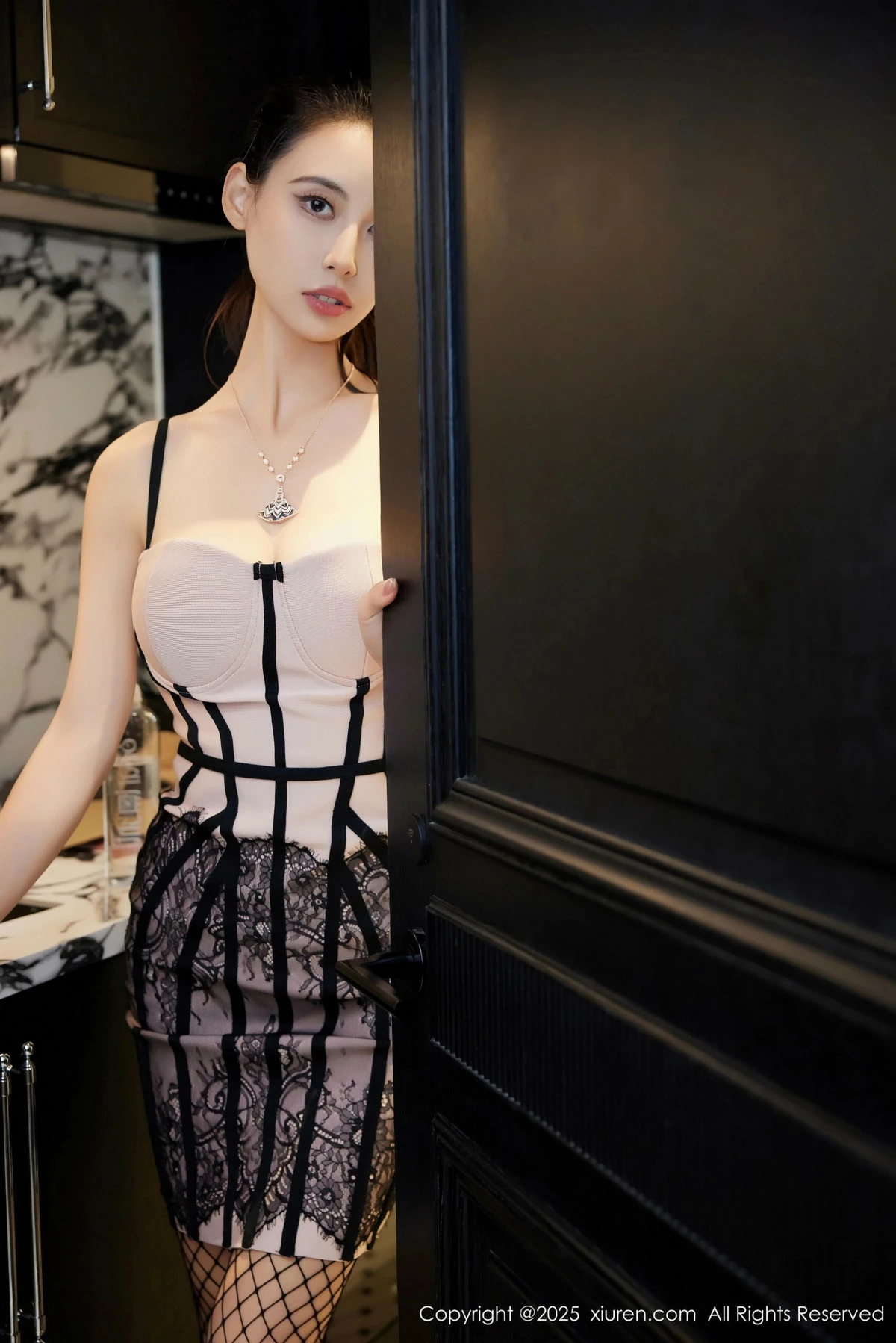 漂亮美女_Lingyu69全集 漂亮美女_Lingyu69全集