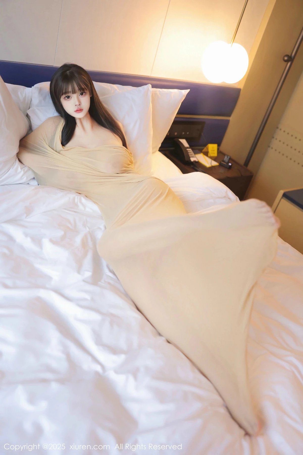 漂亮美女_余安安全集