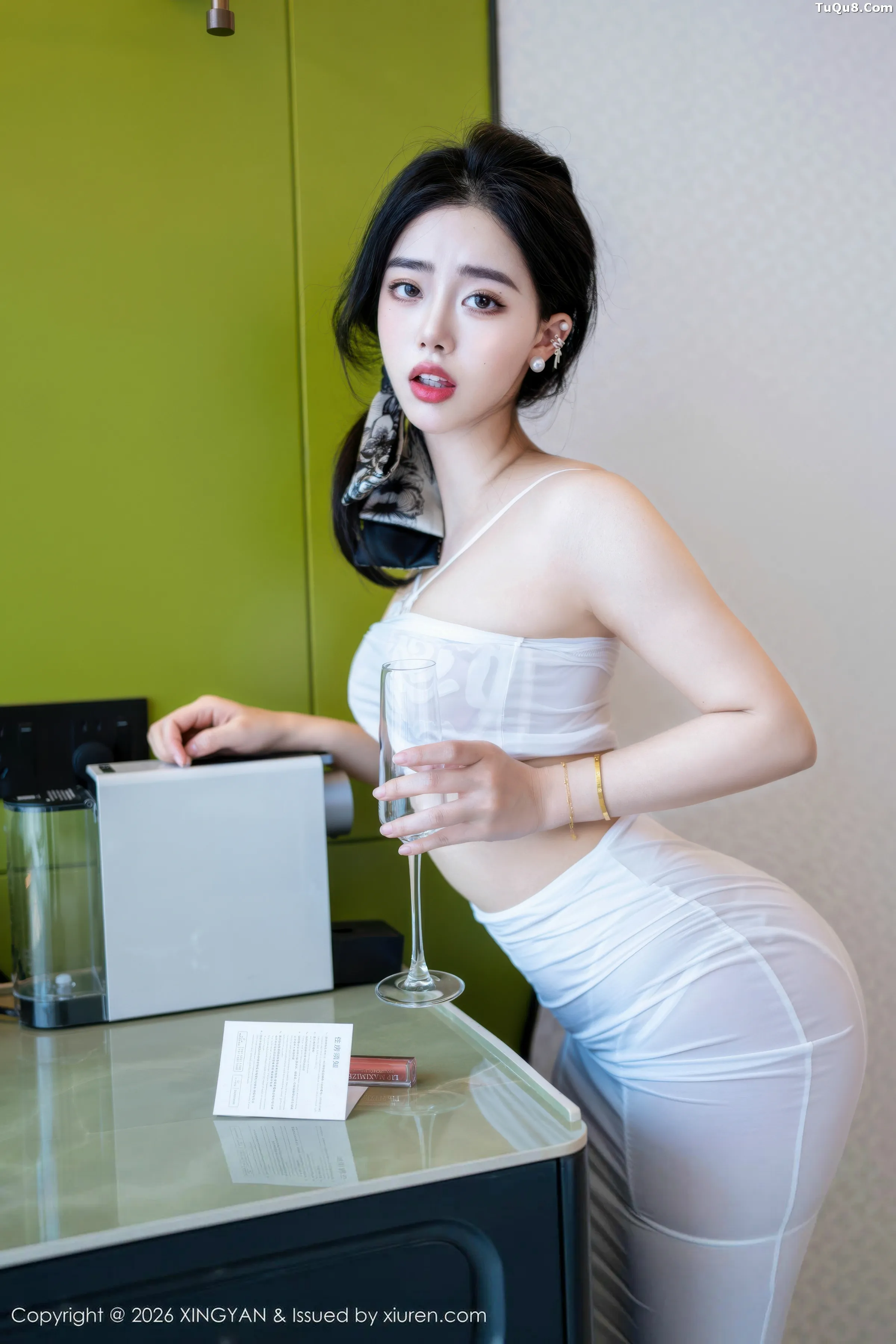 漂亮美女_阮福福全集