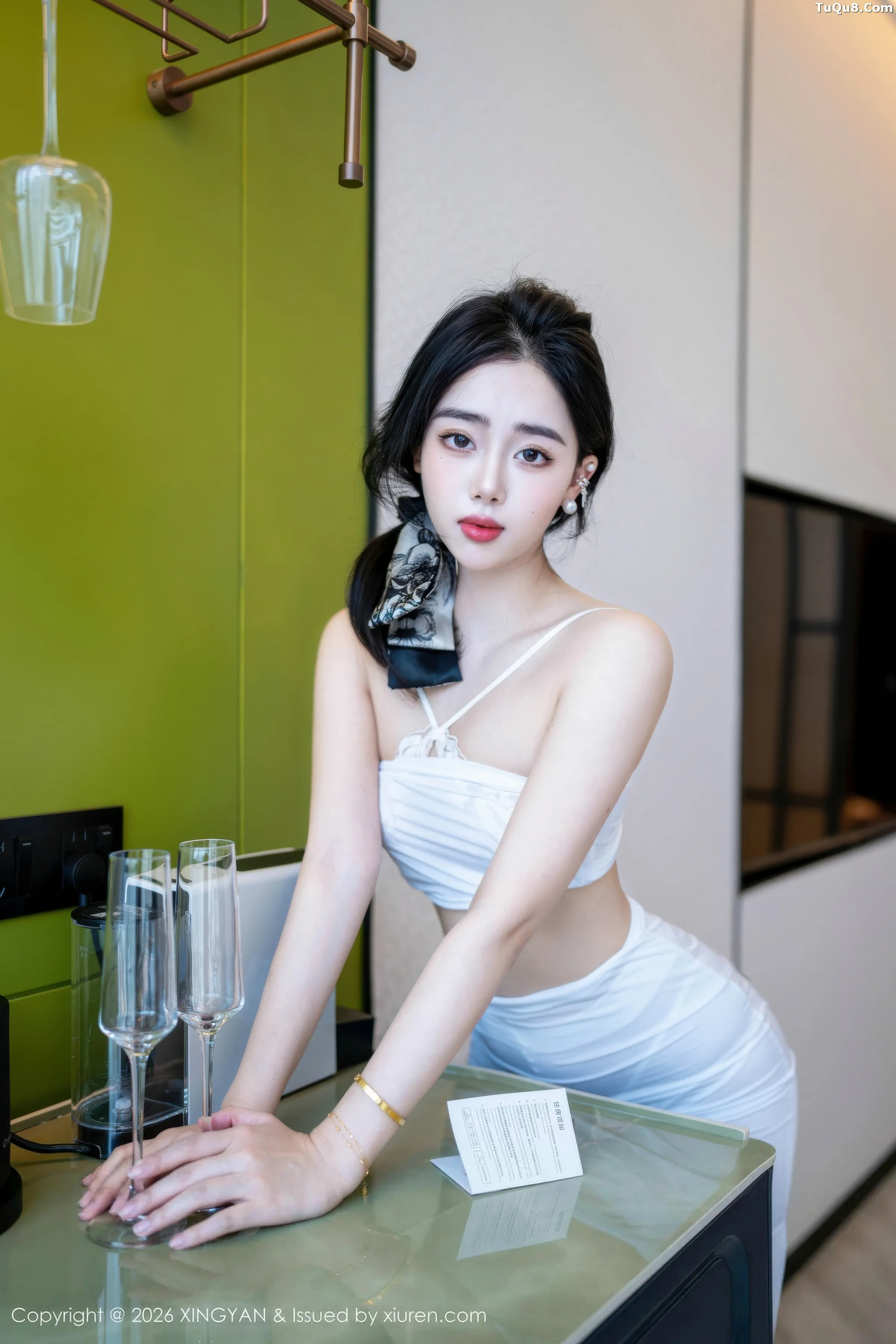 漂亮美女_阮福福全集